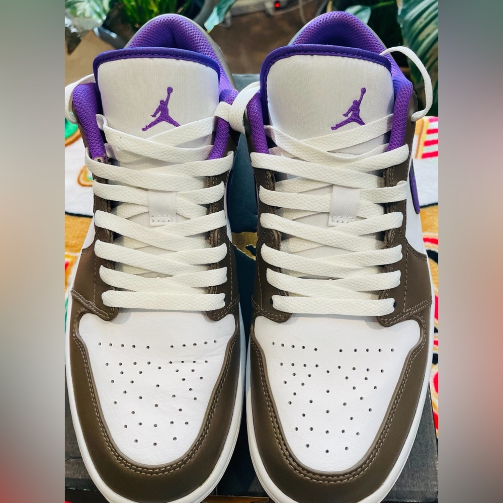 Jordan 1 Low “Palomino”
Purple Mocha
10.5M
$99